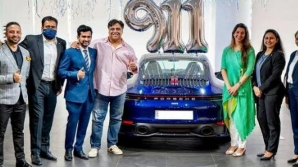 Ram Kapoor Buys Electrifying Porsche 911